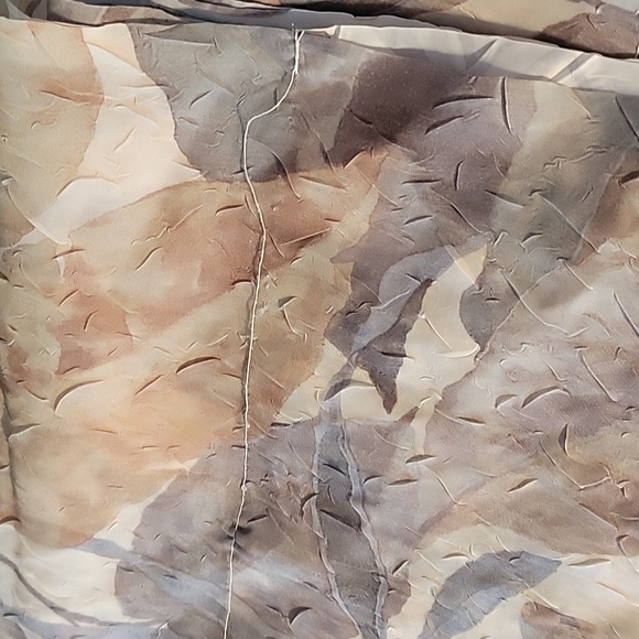 Sheer Curtain - Picture 2 of 3